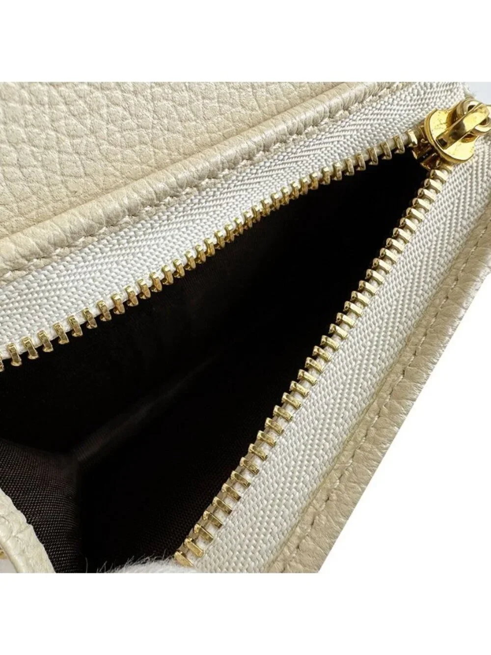 Gucci Bifold Wallet Ivory - Picture 5 of 13